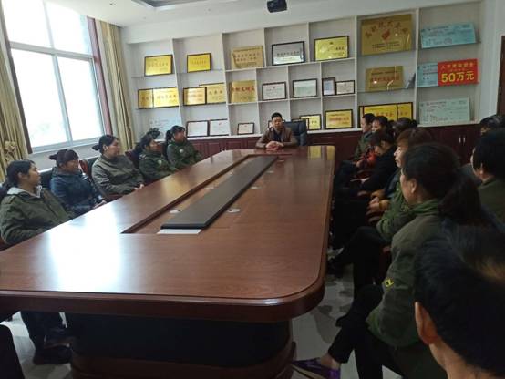 1554197557718.jpg 新聞中心=江蘇綠地召開關于生產質量專題工作會議.jpg